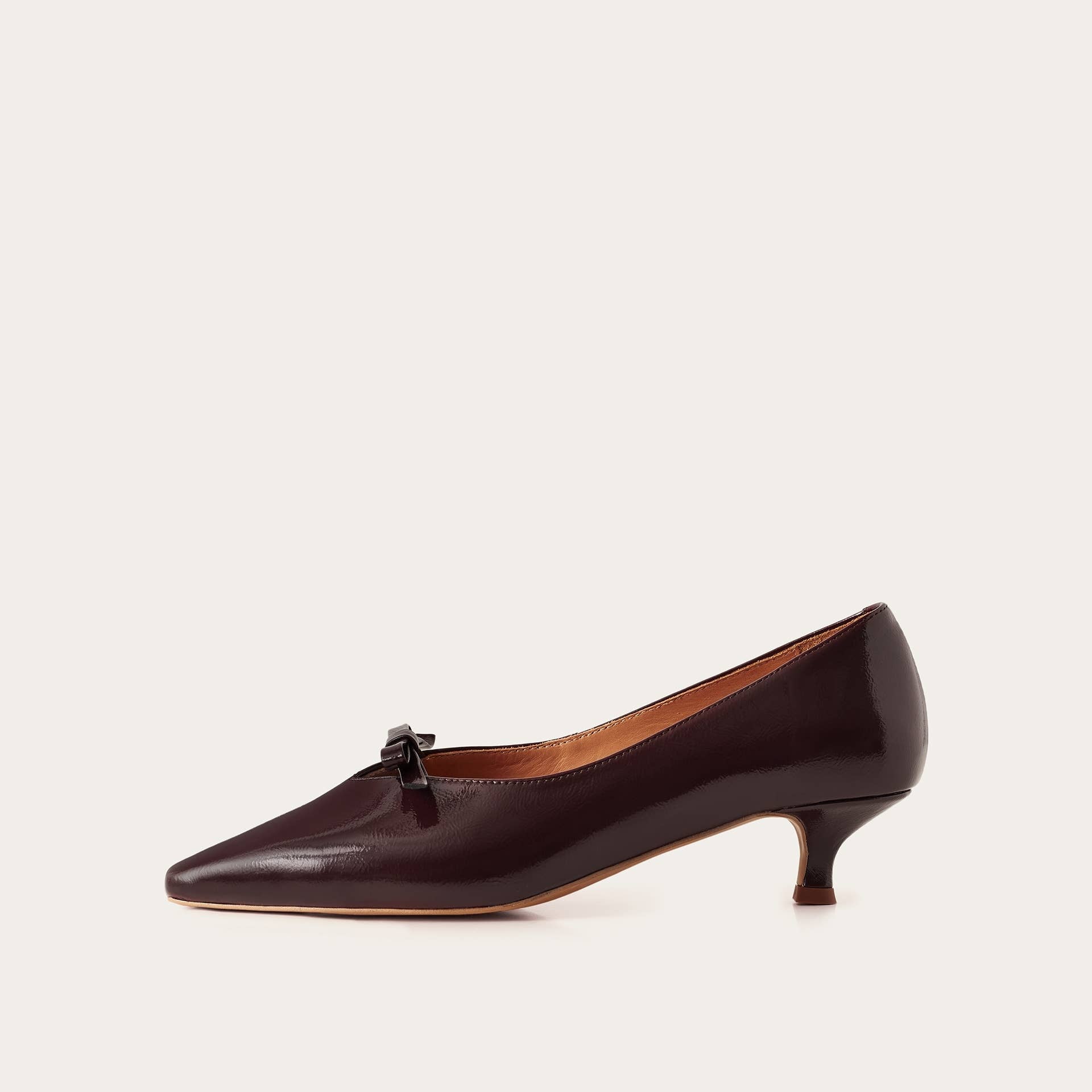 Matana Pumps in Glossy Bordeaux