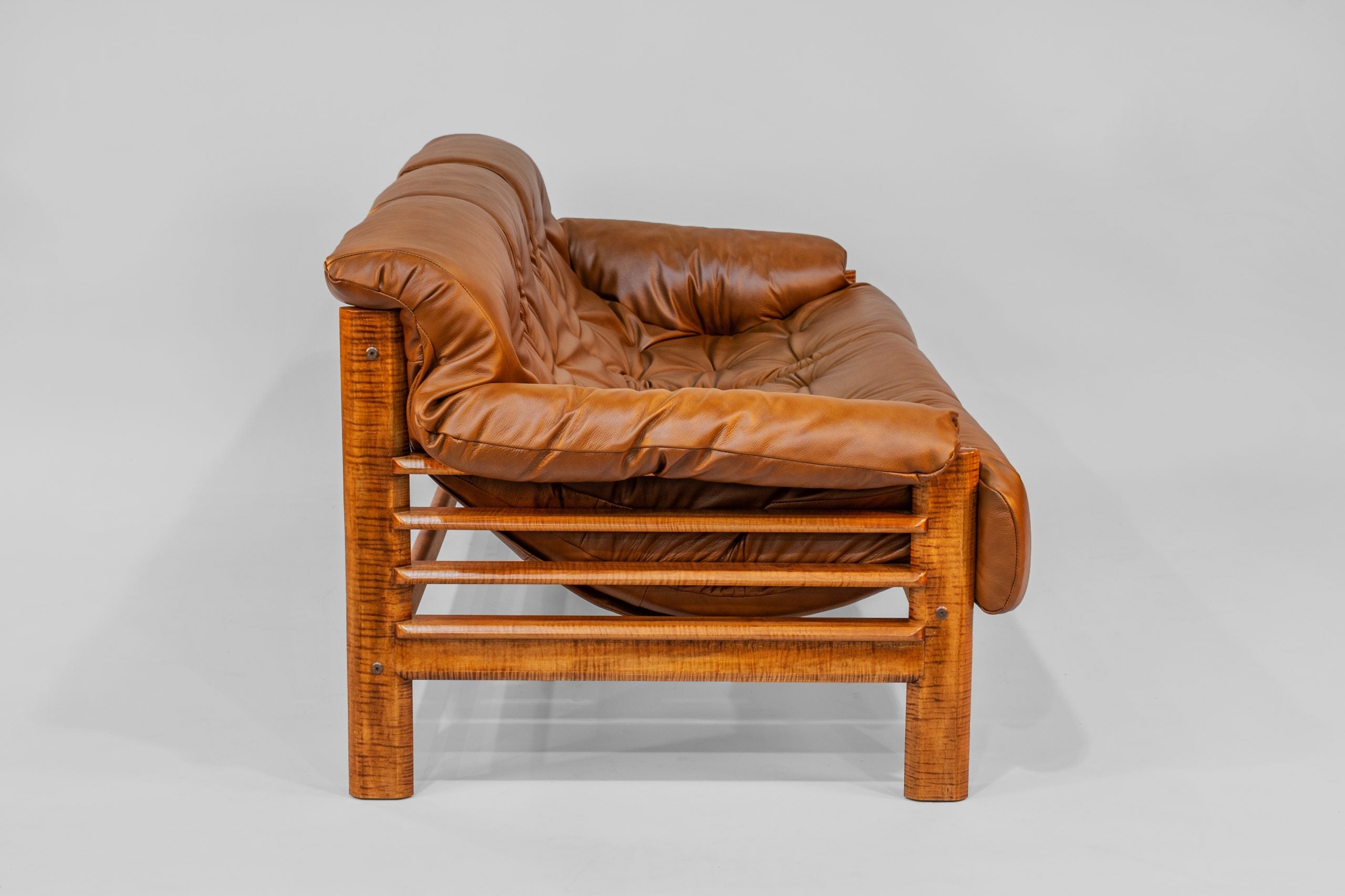 Sofa | Brown Leather with Tiger Maple Arms (Honey)