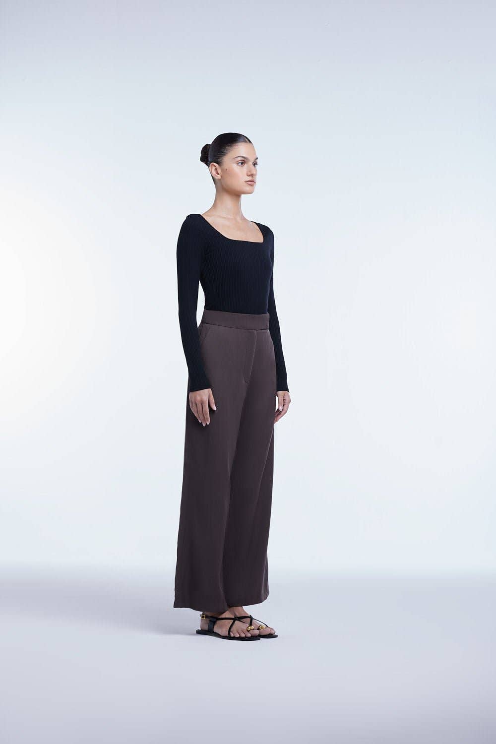 Relaxed Wide Leg Cropped Pants