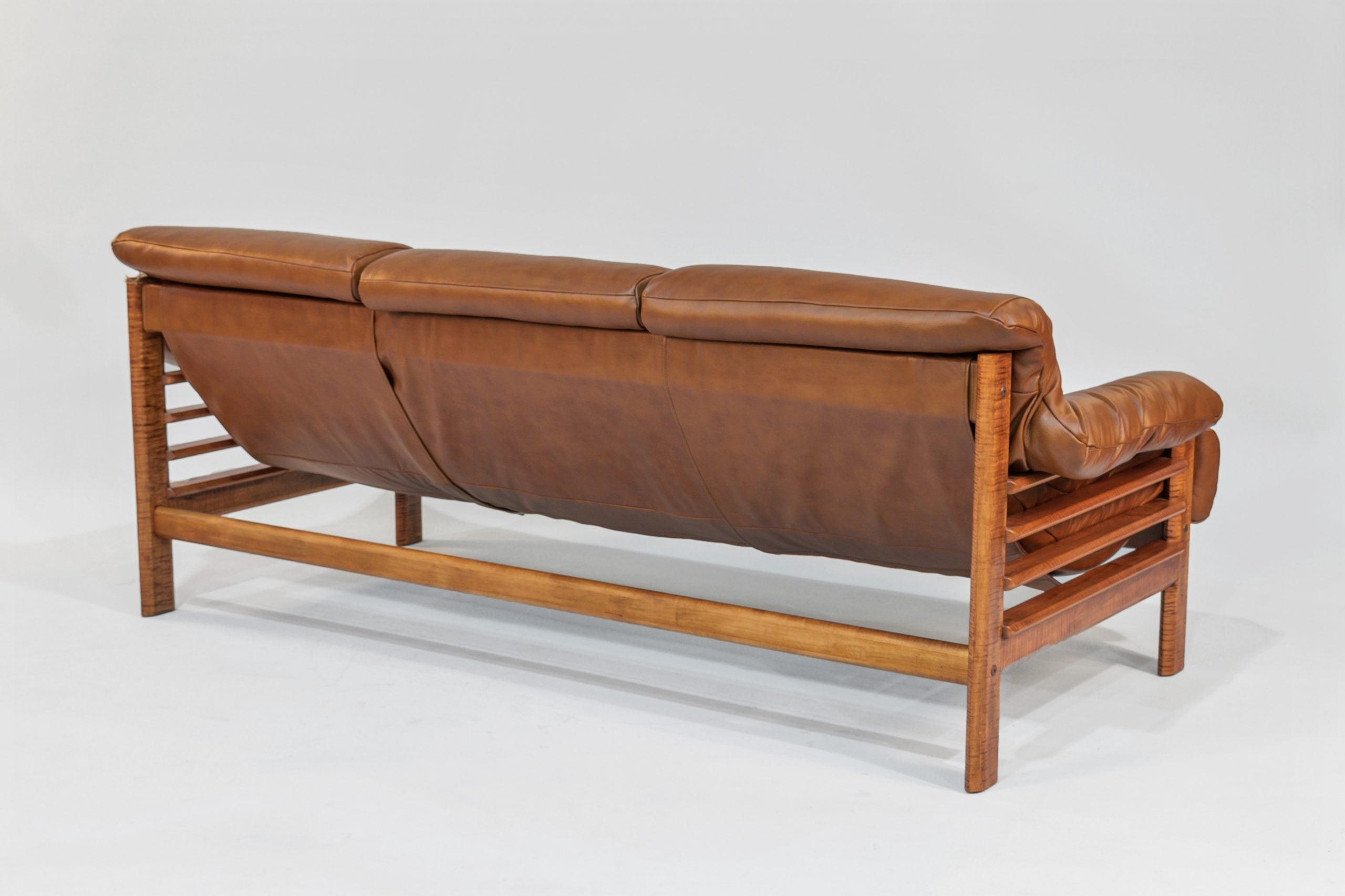 Sofa | Brown Leather with Tiger Maple Arms (Honey)