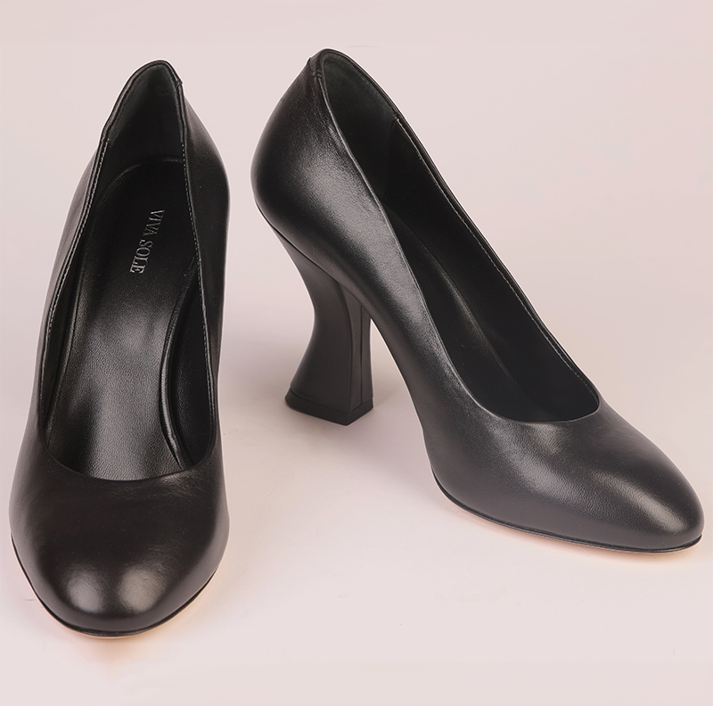 Midnight Muse | Black Nappa Pump