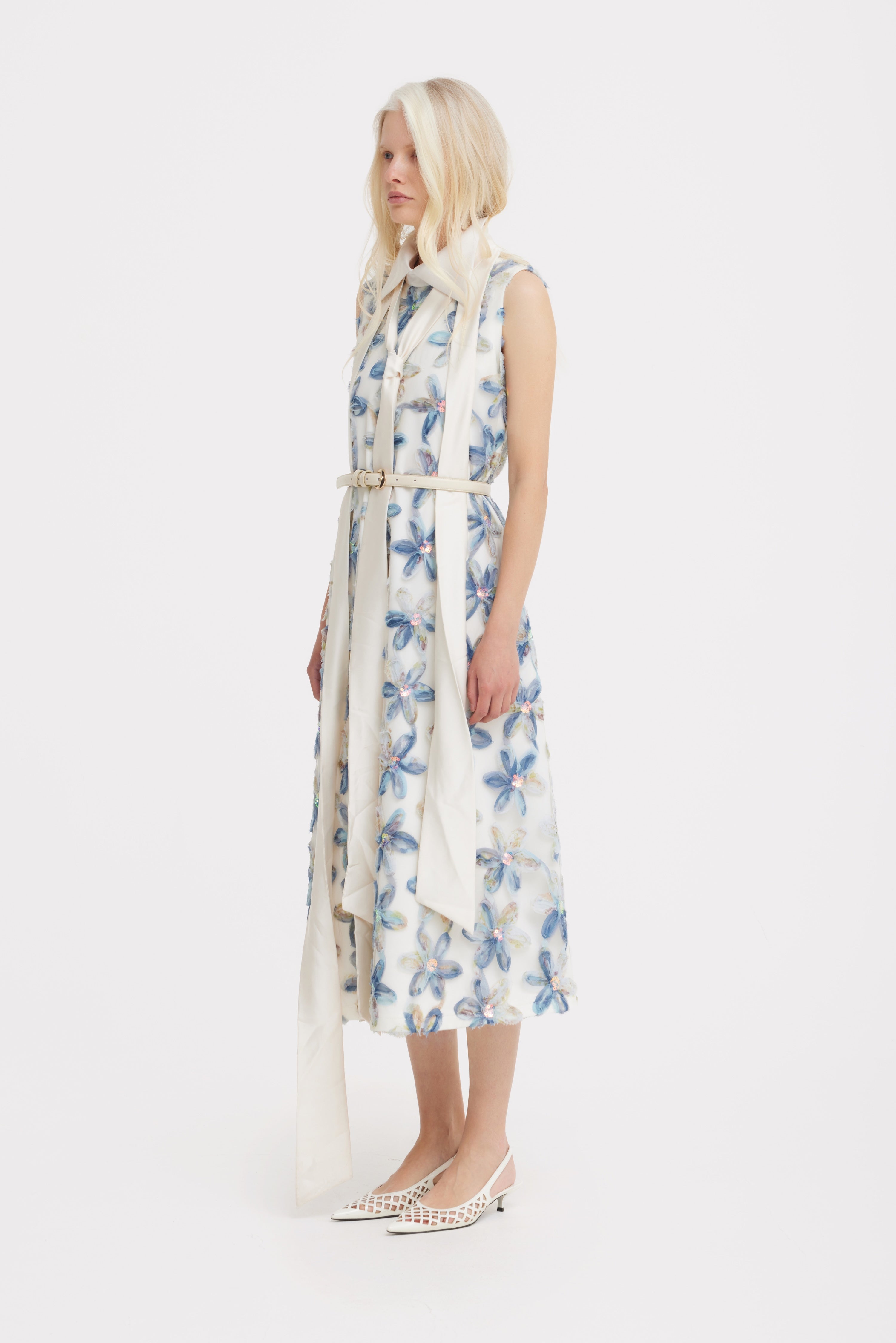 Floral Embroidered Collar Maxi Dress