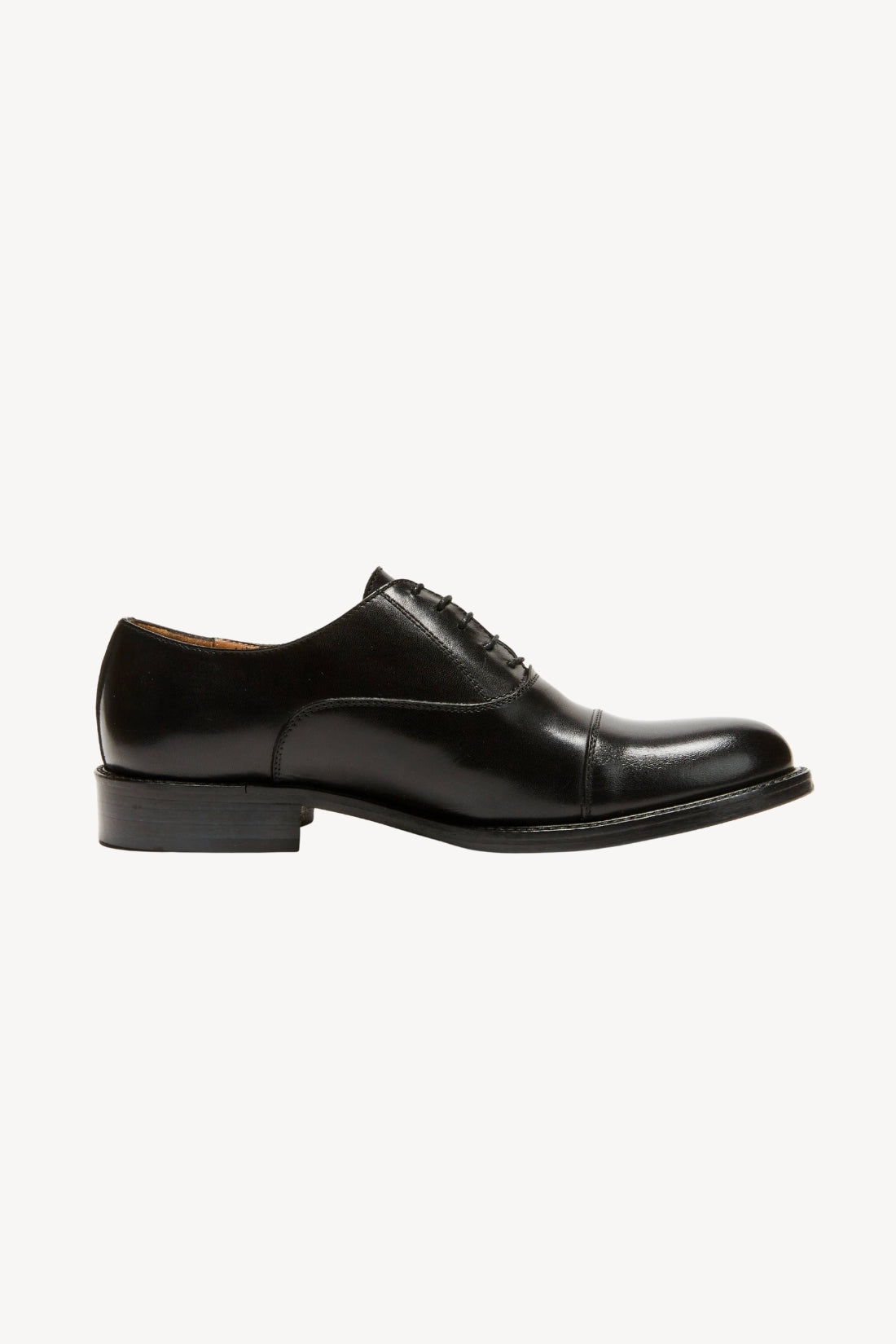 The Black Oxford