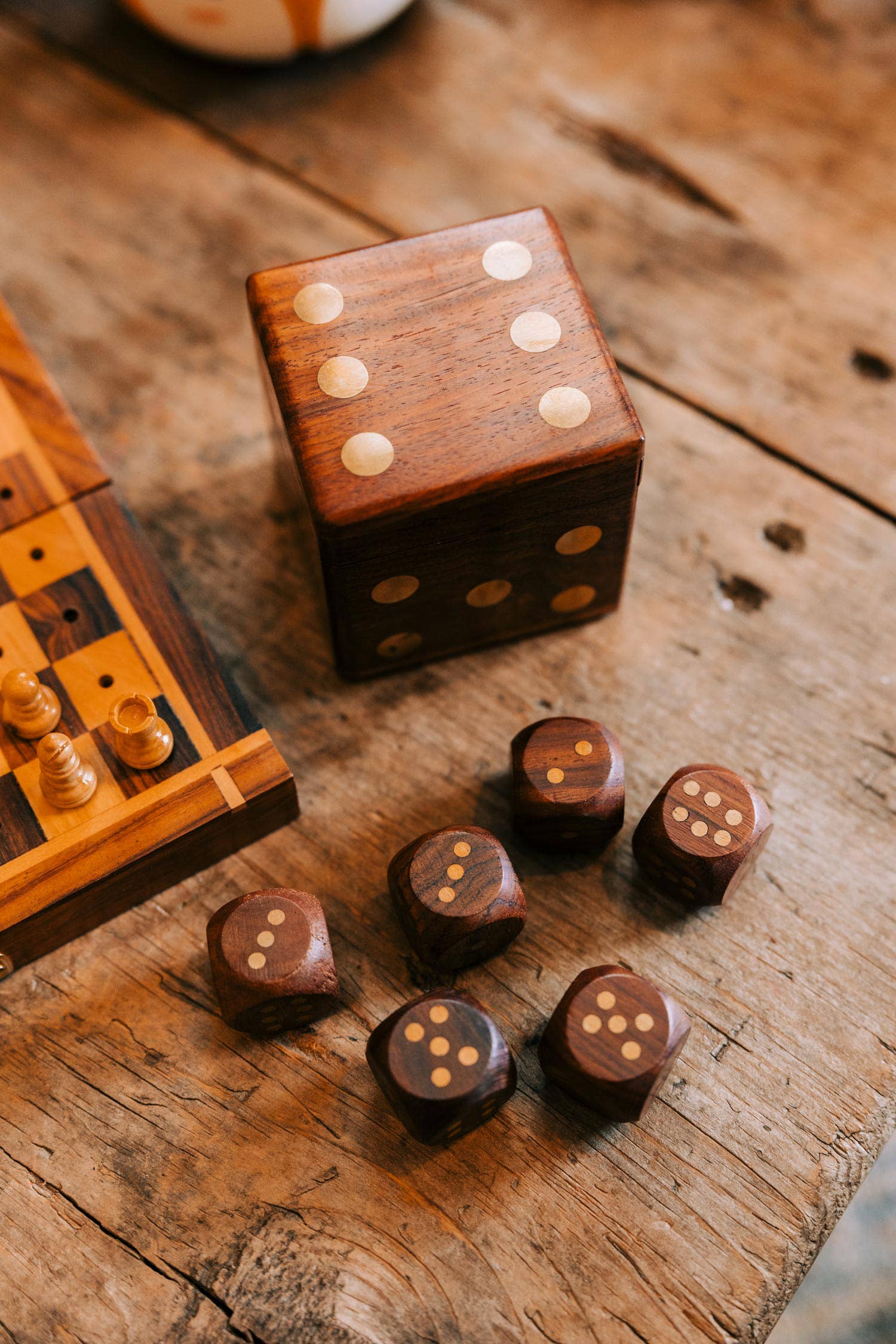 Wooden Dice Box