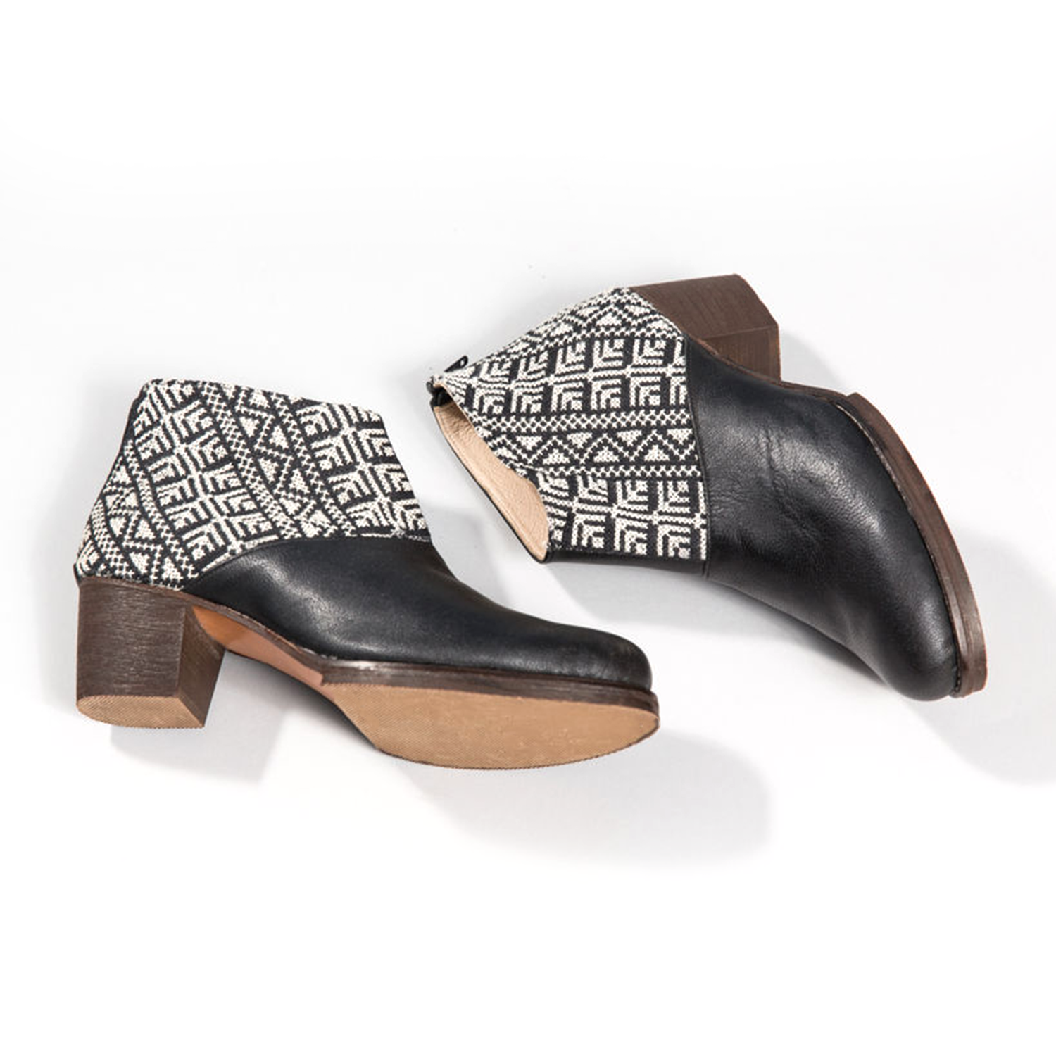 Tatreez Ankle Boot Black