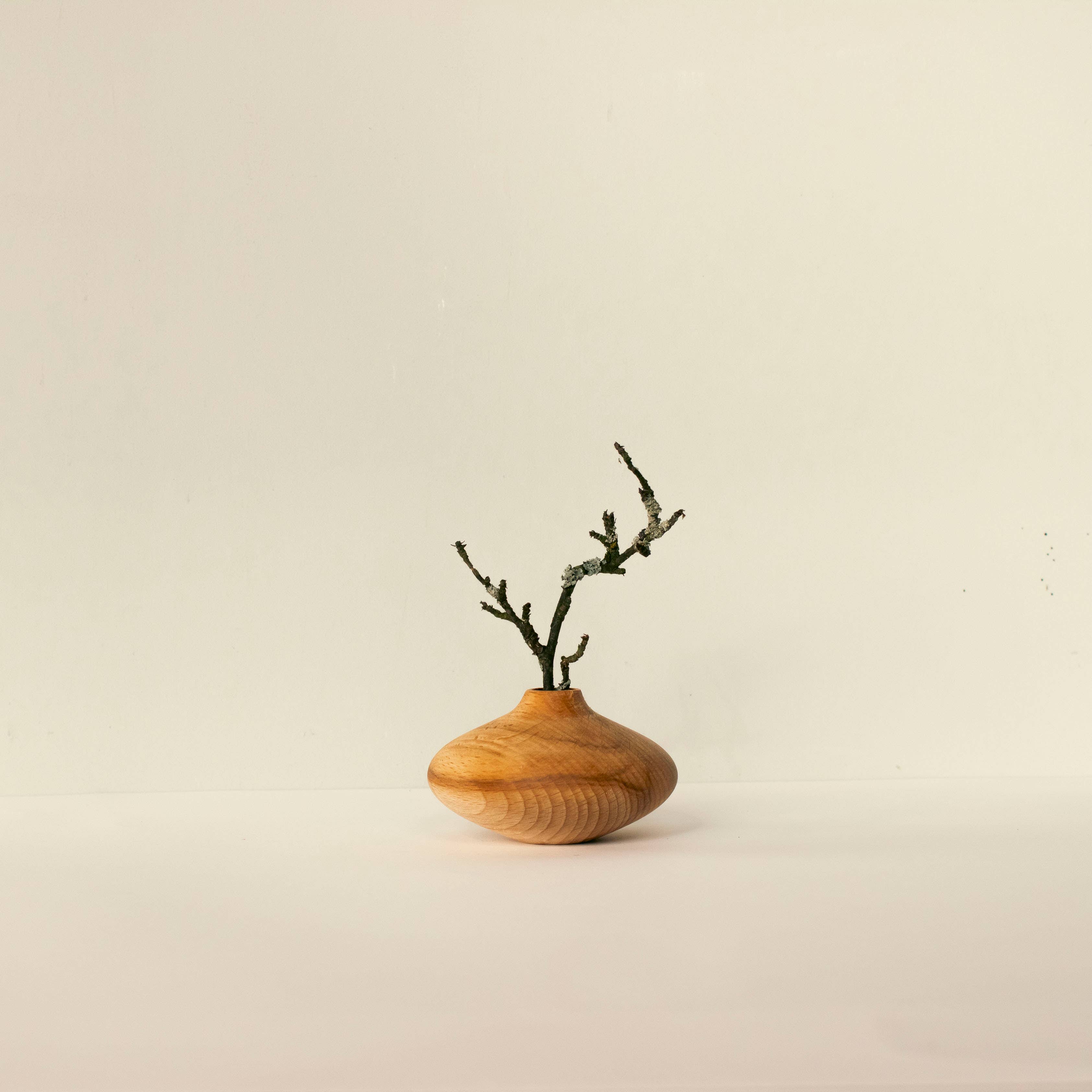 Tiny flower pot. No.05