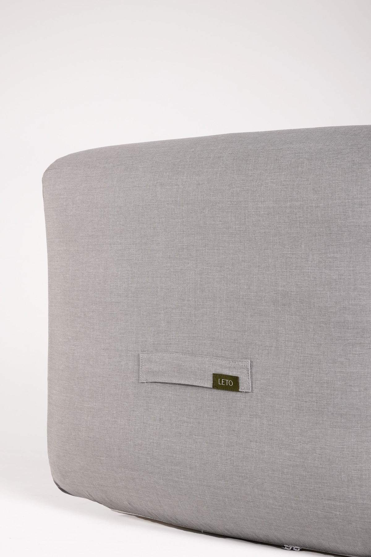 Pool Chaise | Pewter