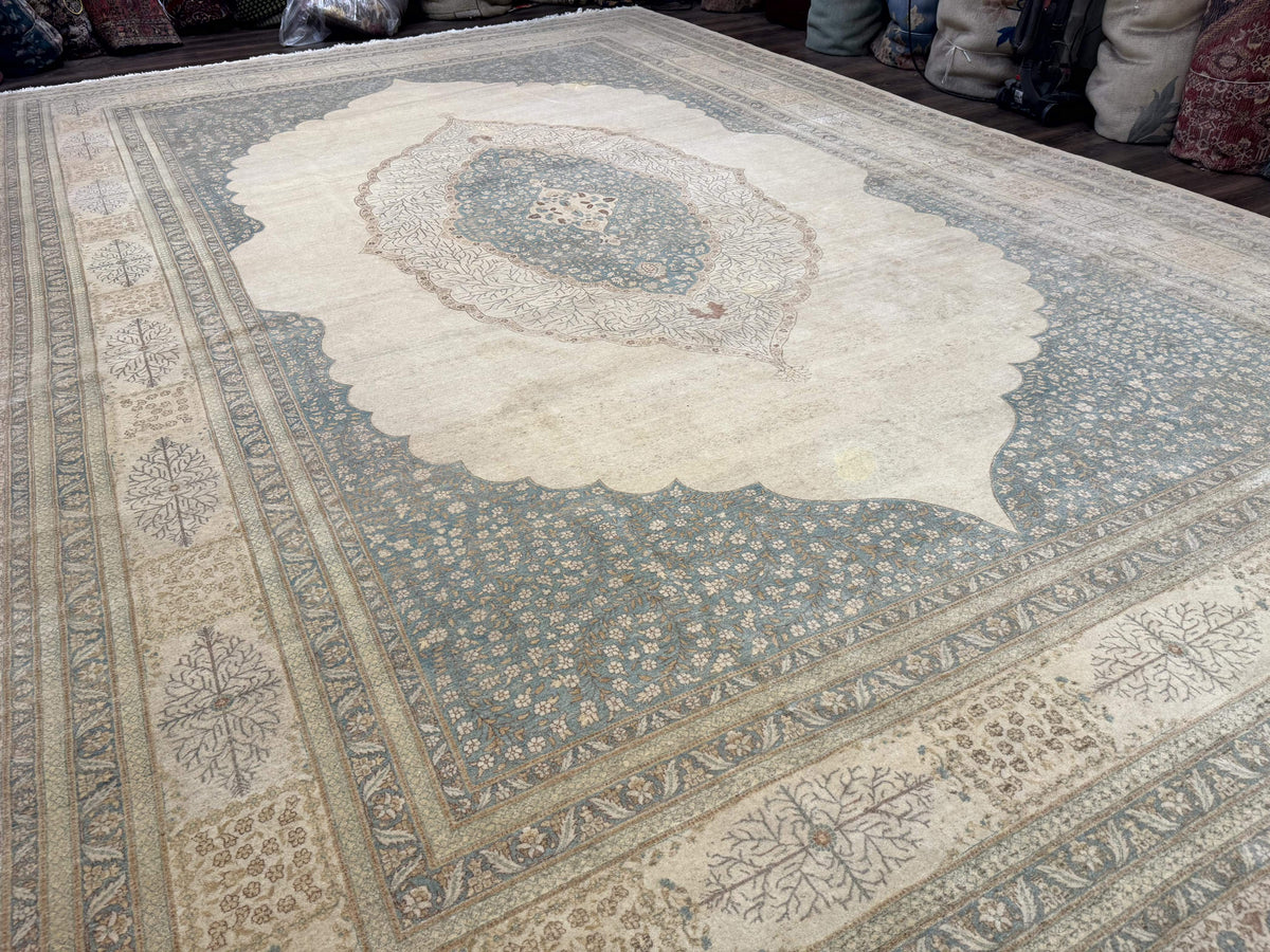 Palace Sized Pakistani Rug 12x18 | Haji Jalili Design, Oat and Light Blue | Fine 260 KPSI