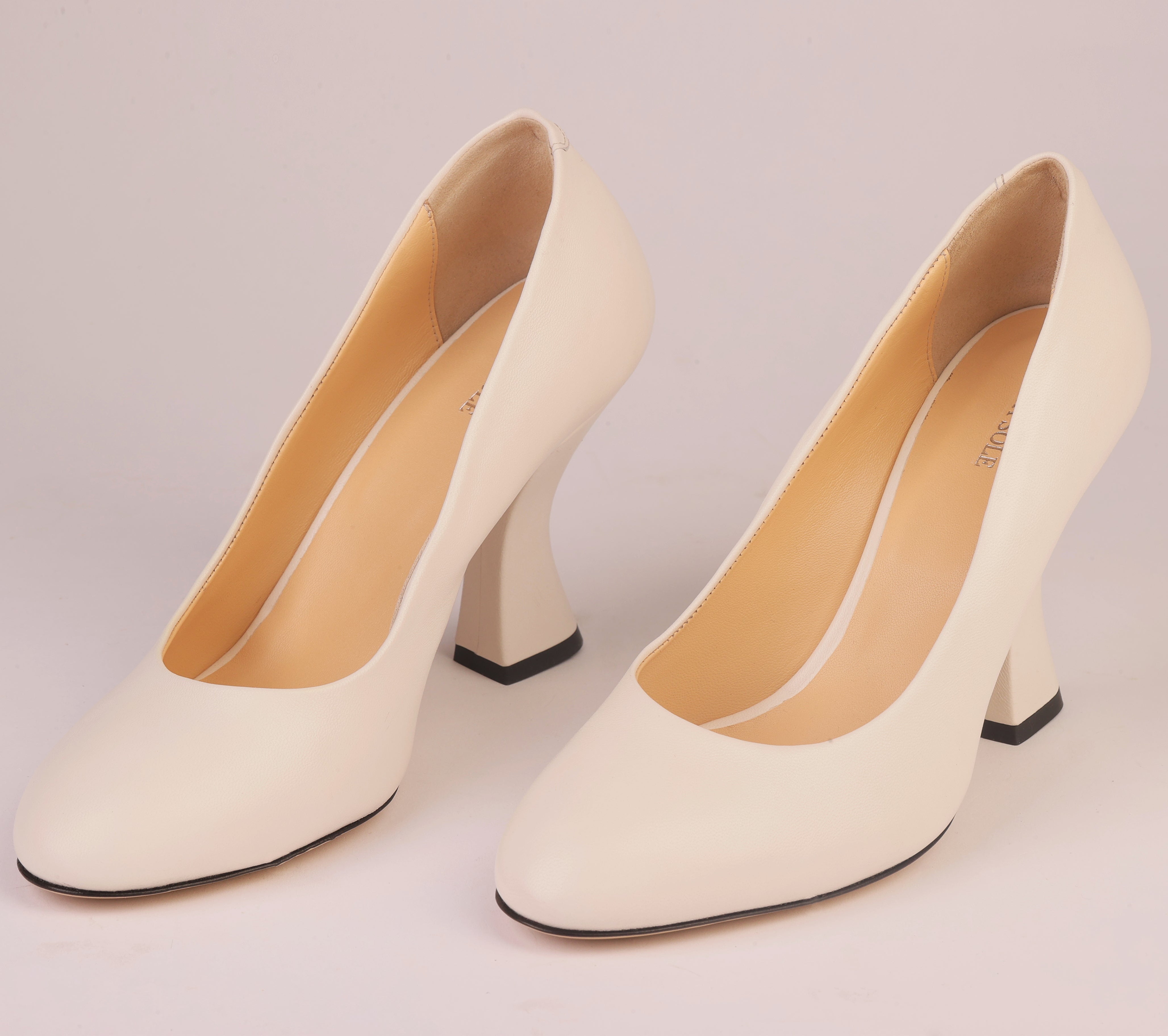 Ivory Grace | Ivory Nappa Pump