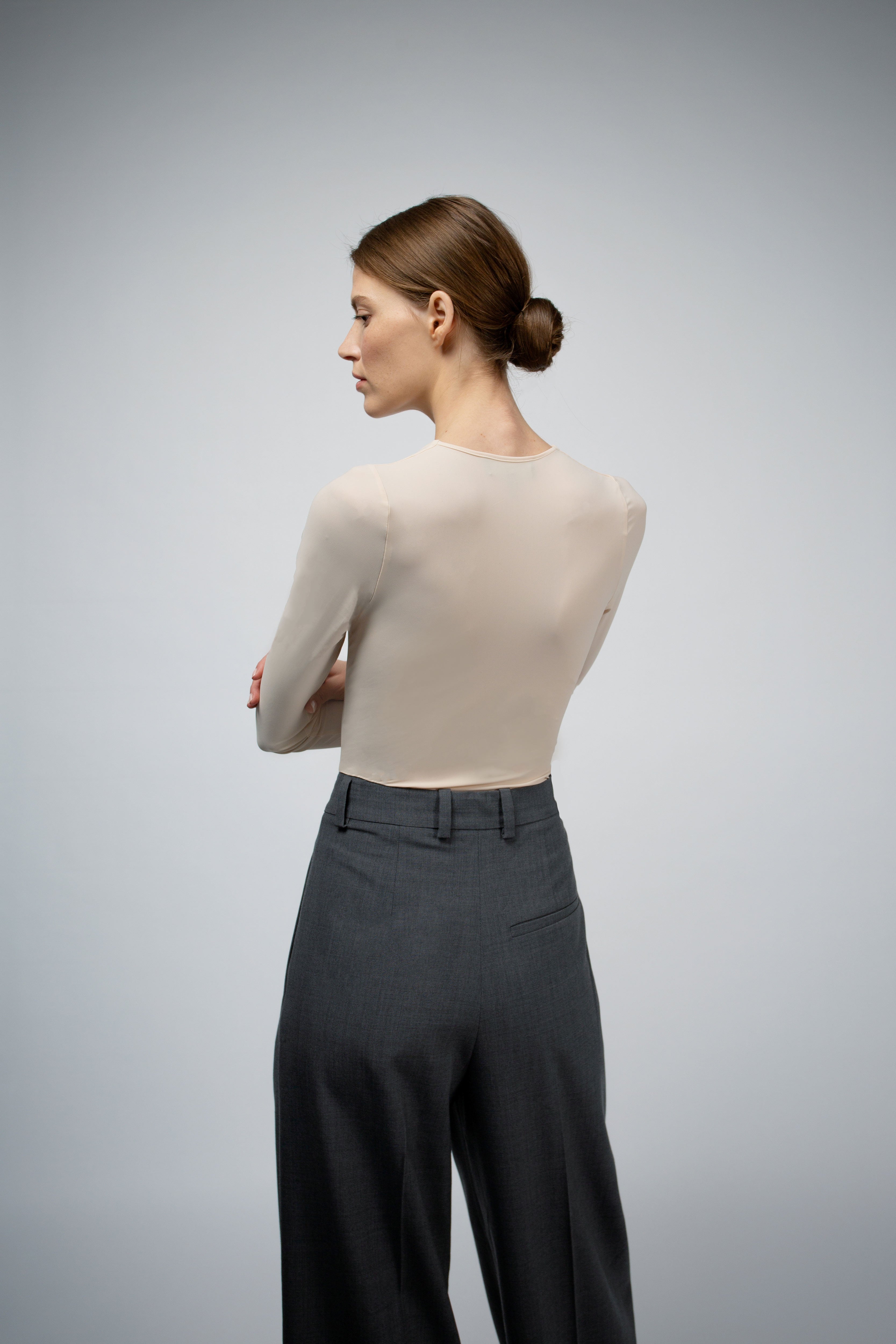 NOVA DOUBLE LAYER V-NECK BODYSUIT