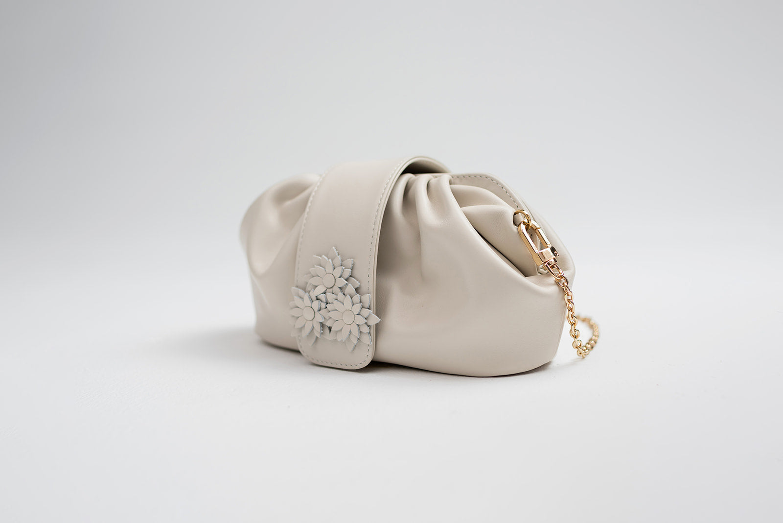 Julieta Clutch | Ivory