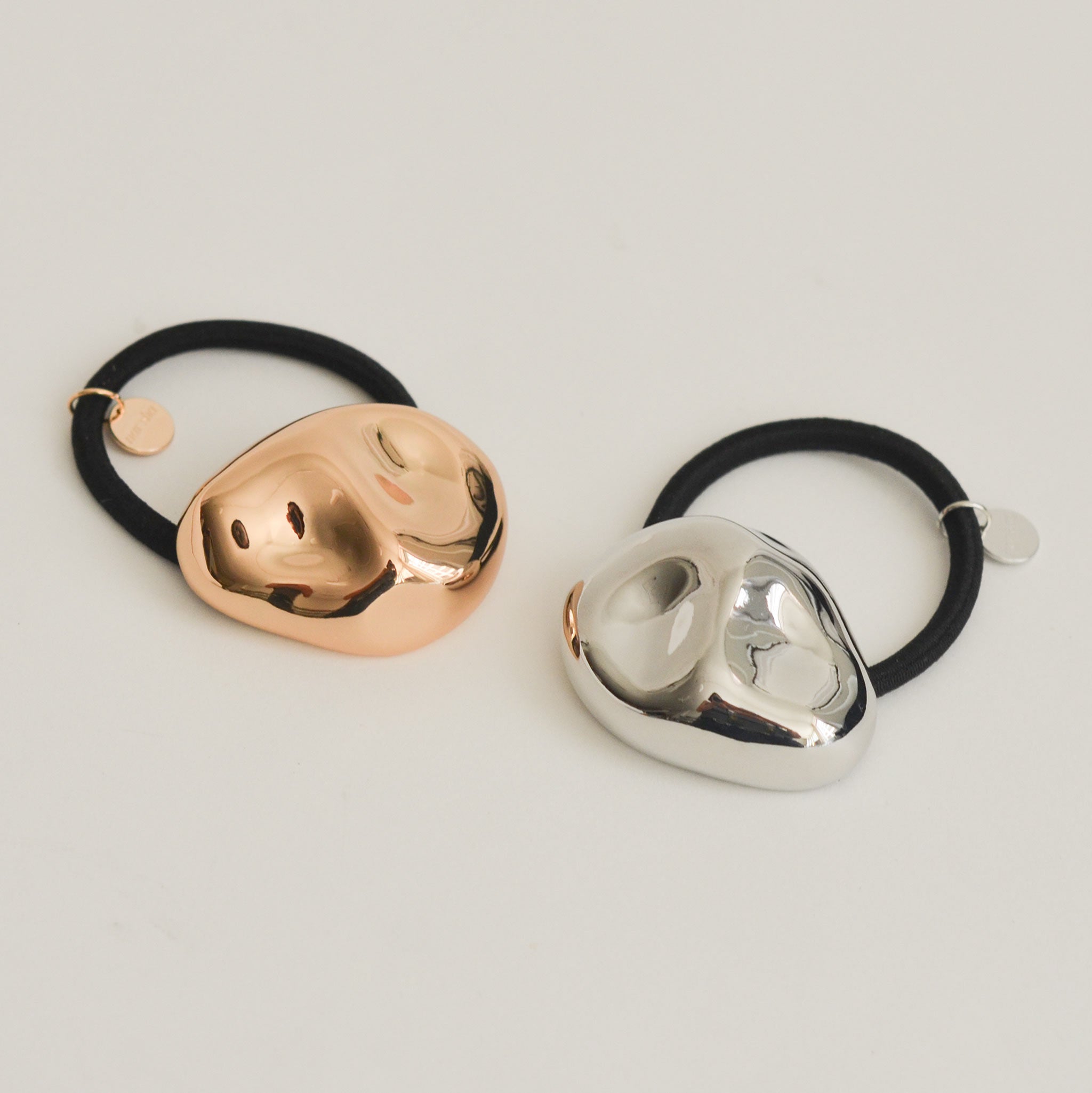 Large Pebble-Shaped Metal Hair Tie