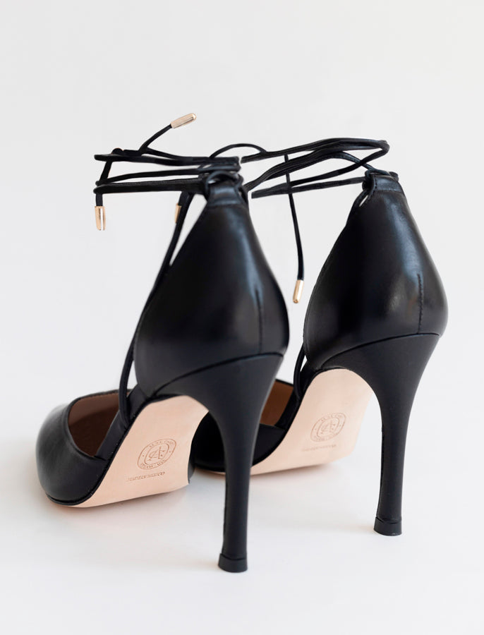 Estela Pump | Black