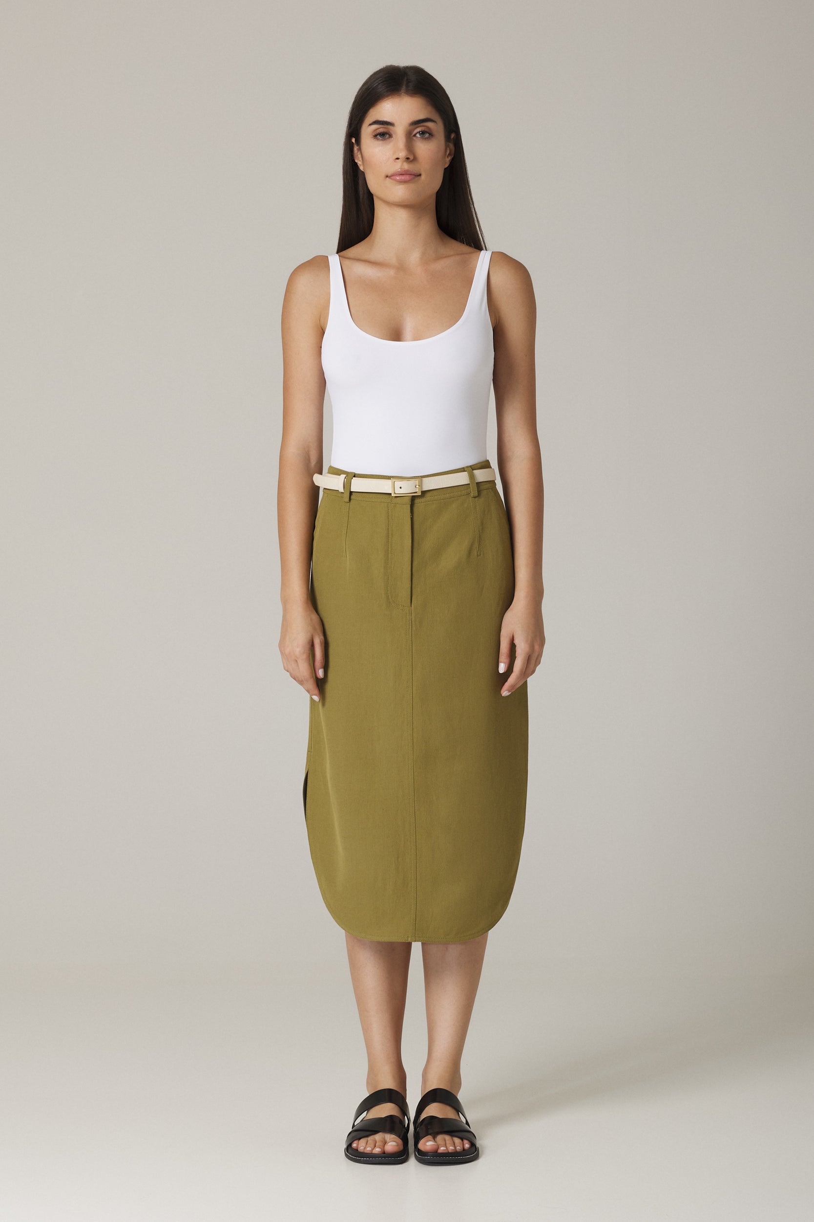 OLIA BELTED PENCIL SKIRT IN OLIVE