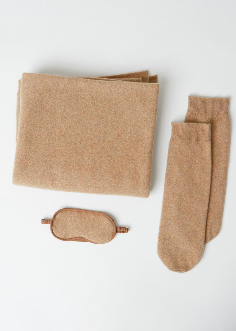 CLOUD NINE CASHMERE TRAVEL SET