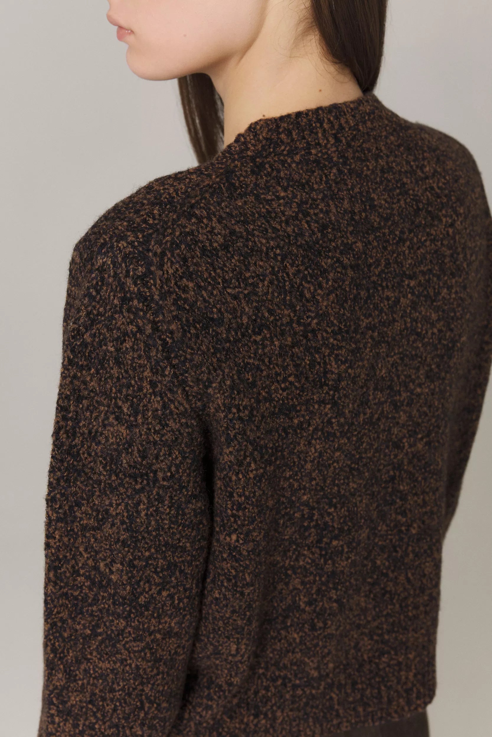 ZOE CASHMERE BOUCLE PULLOVER IN FRECKLED BROWN