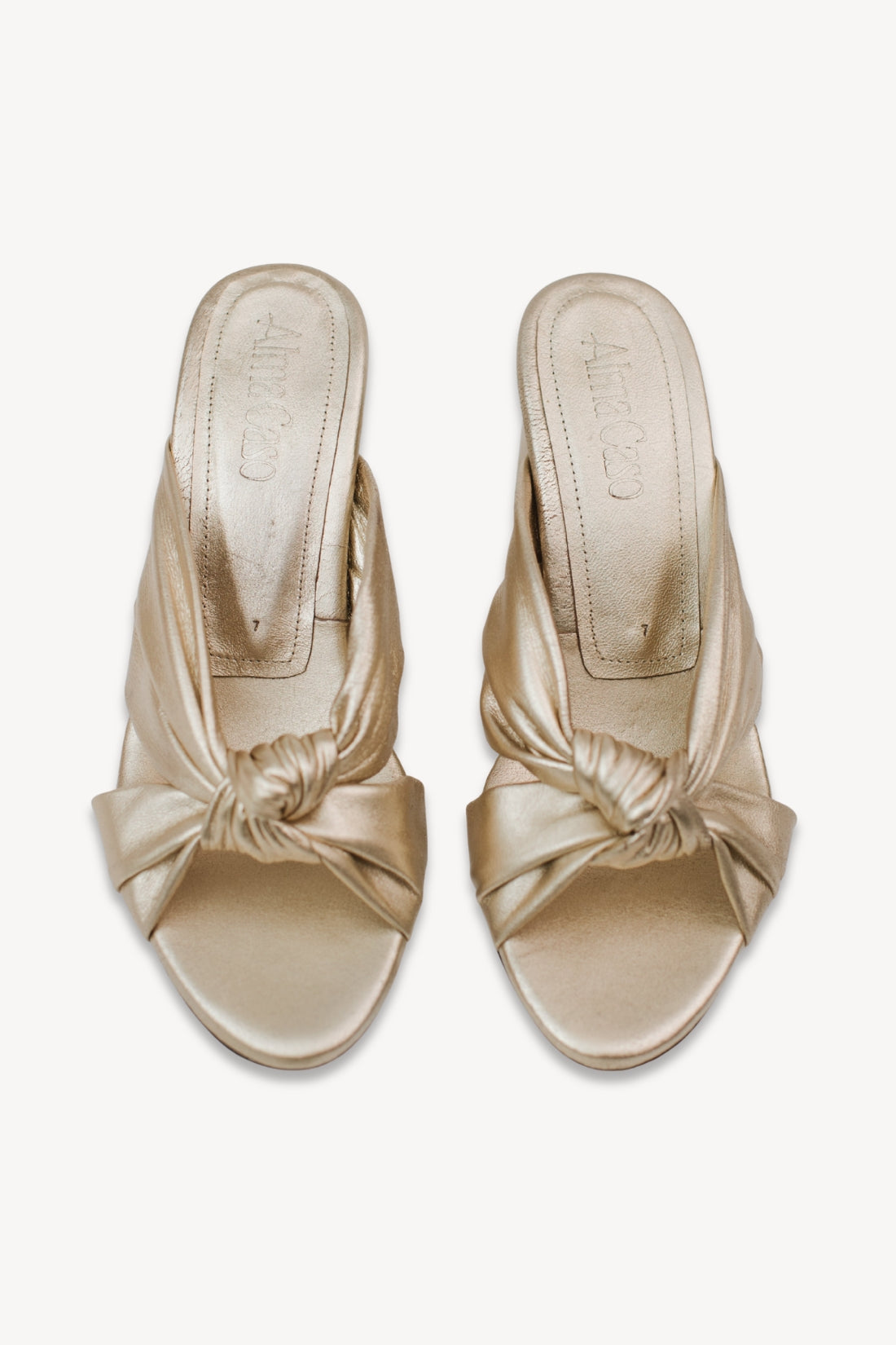Teresa Mule | Gold