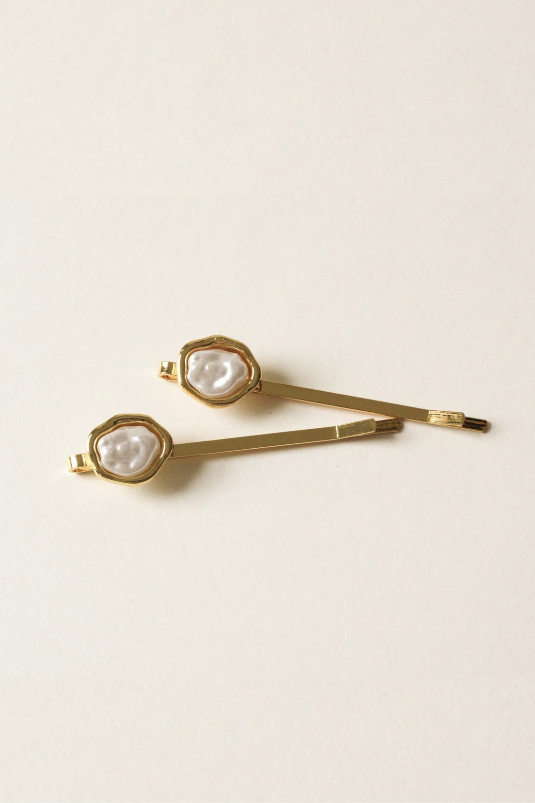 Pearl Metal Hair Bobby Pins