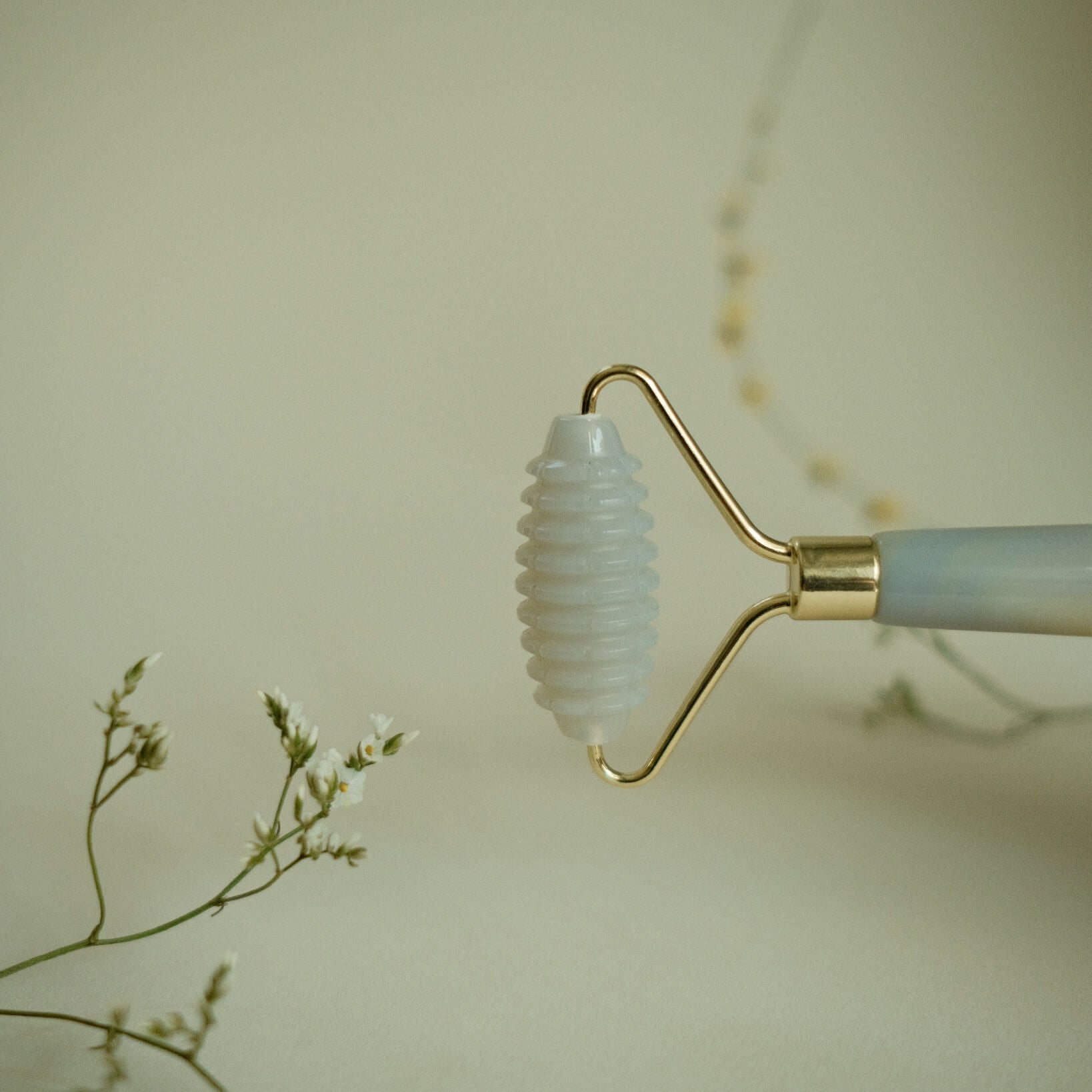 Natural Agate Spiked Facial Roller