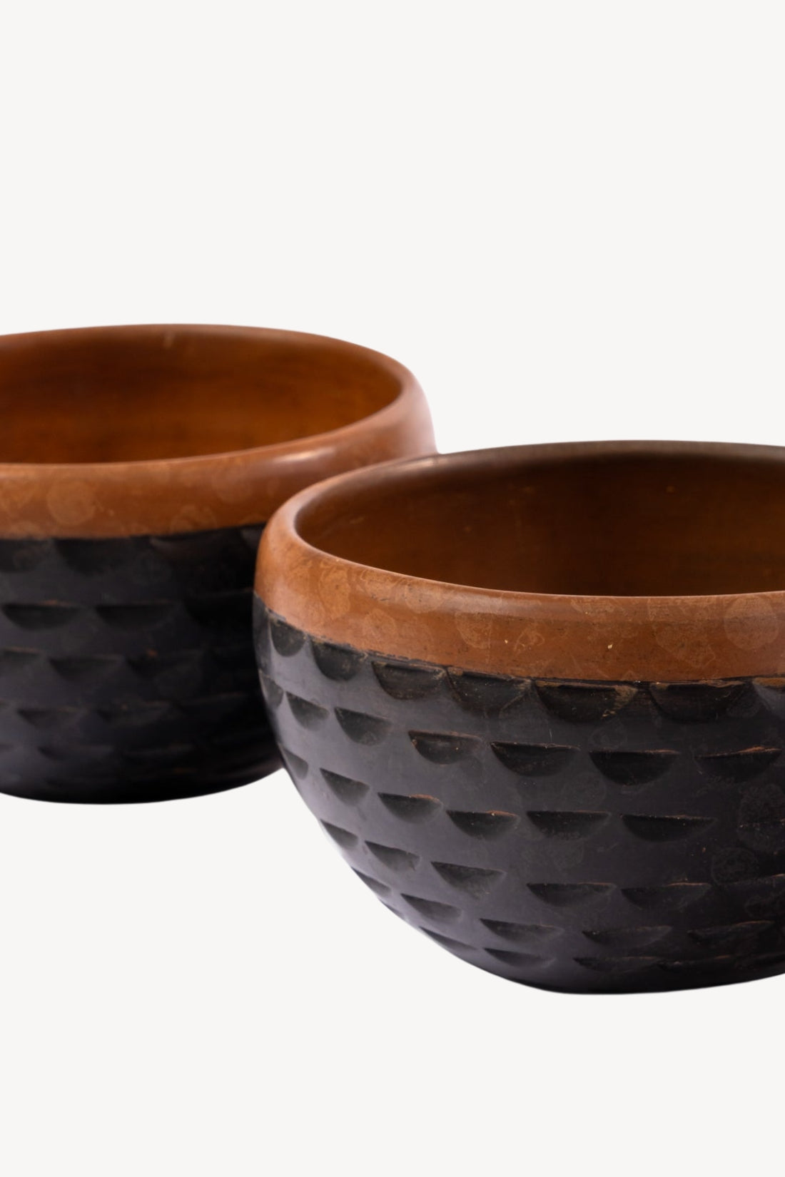 Black Pineapple Bowl